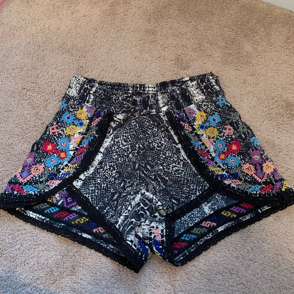 Judith March shorts